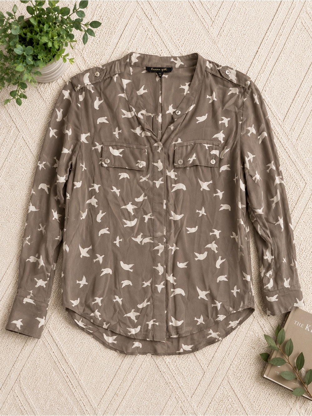 NWT Brown Bird-Print Button-Front Blouse - Casual Women's Top